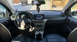 Opel Astra 2007 года за 1 800 000 тг. в Караганда – фото 2