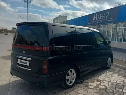 Nissan Elgrand 2005 года за 5 500 000 тг. в Актау – фото 3