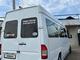 Mercedes-Benz Sprinter 2000 года за 6 200 000 тг. в Алматы – фото 4