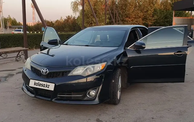 Toyota Camry 2013 годаfor9 200 000 тг. в Шымкент