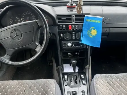 Mercedes-Benz C 200 1993 года за 2 000 000 тг. в Астана – фото 8