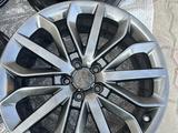 Оригинальные диски от Ауди за 300 000 тг. в Алматы – фото 5