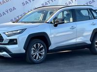 Toyota RAV4 2024 года за 16 790 000 тг. в Алматы