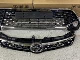 Решетка на CAMRY 55 EXCLUSIVE за 90 000 тг. в Алматы