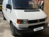 Volkswagen Transporter 2000 года за 4 500 000 тг. в Тараз – фото 2