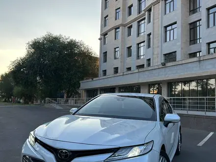 Toyota Camry 2021 года за 15 000 000 тг. в Тараз – фото 2