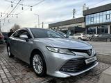 Toyota Camry 2019 годаfor13 500 000 тг. в Шымкент – фото 2