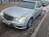 Mercedes-Benz E 200 2002 годаfor4 500 000 тг. в Астана