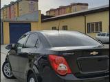 Chevrolet Aveo 2015 года за 4 500 000 тг. в Атырау – фото 2