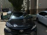 Toyota Camry 2019 годаүшін12 600 000 тг. в Актобе – фото 2