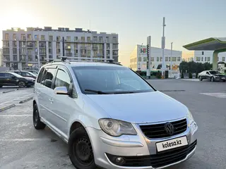 Volkswagen Touran, 2008