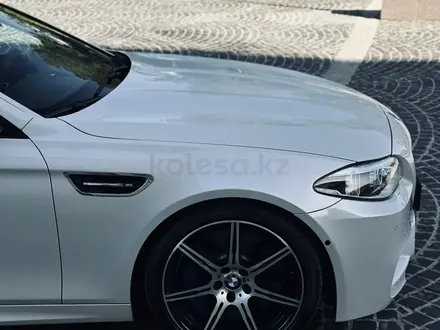 BMW M5 2016 года за 40 000 000 тг. в Алматы – фото 7