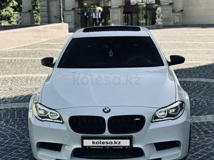 BMW M5 2016 года за 40 000 000 тг. в Алматы – фото 36