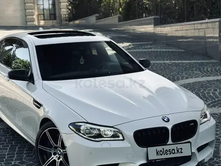 BMW M5 2016 года за 40 000 000 тг. в Алматы – фото 41