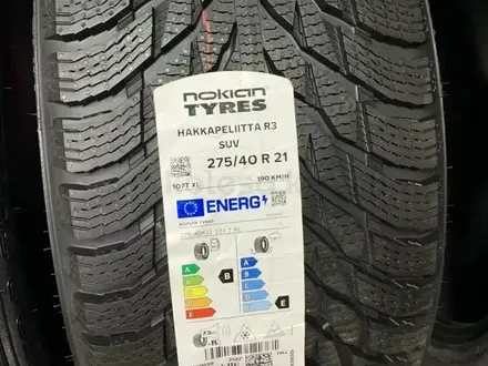 Разно размерные Шины Nokian Tyres Hakkapeliitta R5 для BMW для X5 X6M за 880 000 тг. в Алматы
