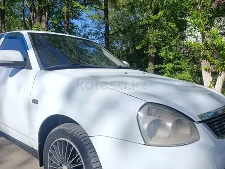 ВАЗ (Lada) Priora 2172 2014 года за 2 000 000 тг. в Астана – фото 5