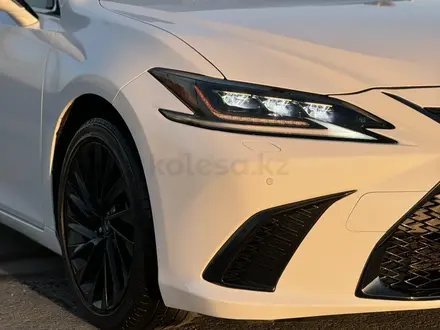 Lexus ES 350 2019 года за 17 500 000 тг. в Шымкент – фото 7