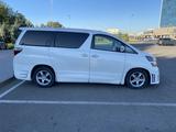 Toyota Vellfire 2011 года за 4 350 000 тг. в Алматы – фото 4