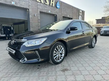 Toyota Camry 2017 года за 15 000 000 тг. в Уральск – фото 9