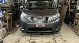 Toyota Sienna 2015 годаүшін9 500 000 тг. в Атырау – фото 2