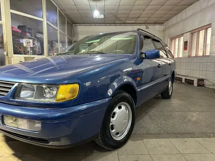 Volkswagen Passat 1995 года за 3 300 000 тг. в Павлодар – фото 16