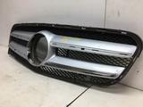 Решетка радиатора Mercedes-Benz GLA за 100 000 тг. в Костанай – фото 2