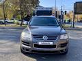 Volkswagen Touareg 2007 годаfor7 500 000 тг. в Алматы – фото 2