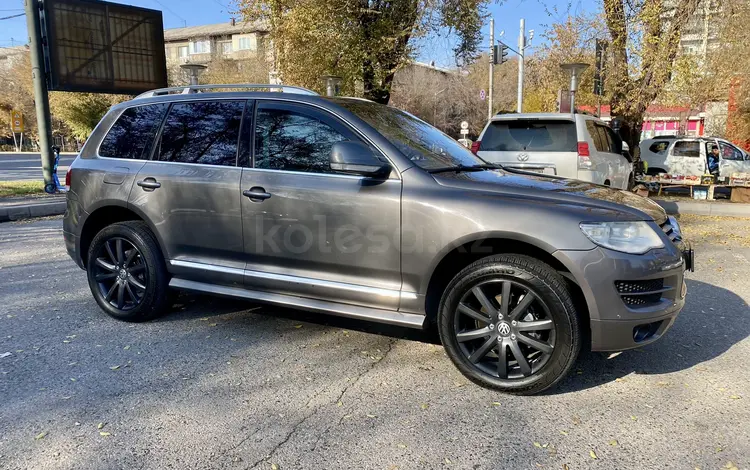 Volkswagen Touareg 2007 годаfor7 500 000 тг. в Алматы