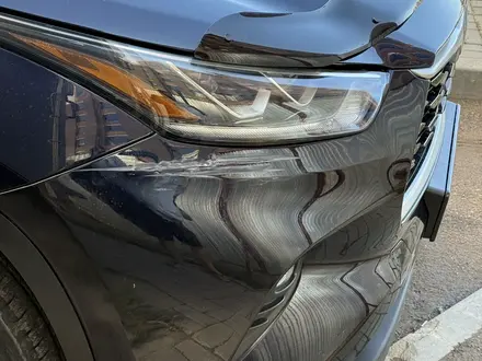 Toyota Highlander 2021 года за 21 000 000 тг. в Астана – фото 2