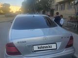 Mercedes-Benz S 320 2002 годаүшін2 900 000 тг. в Актау – фото 2