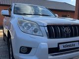 Toyota Land Cruiser Prado 2012 года за 13 900 000 тг. в Актобе – фото 3