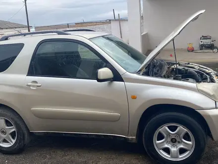 Toyota RAV4 2001 года за 2 800 000 тг. в Актау – фото 6