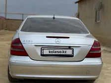 Mercedes-Benz E-Class, 2003