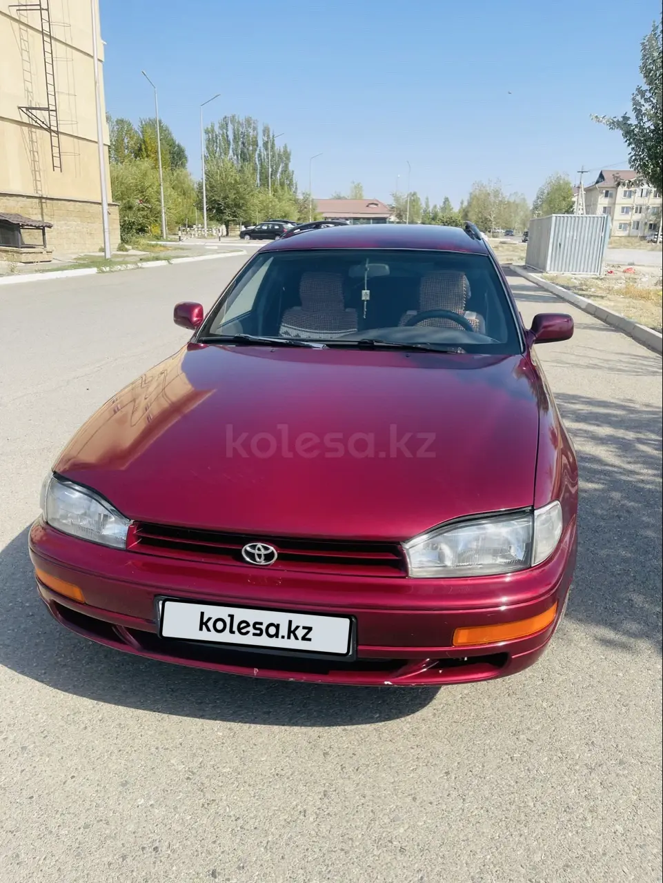 Toyota Camry, 1992