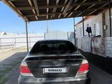 Toyota Camry 2005 года за 5 500 000 тг. в Балхаш – фото 5