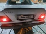 Mercedes-Benz E 200 1993 годаfor1 200 000 тг. в Караганда – фото 4