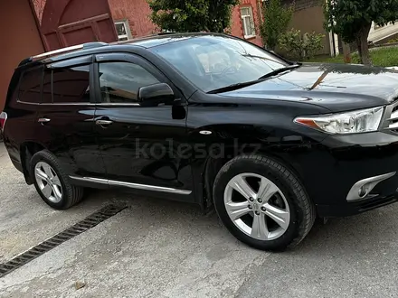 Toyota Highlander 2011 года за 12 500 000 тг. в Шымкент – фото 3