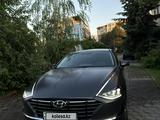 Hyundai Sonata 2023 года за 14 300 000 тг. в Алматы – фото 3