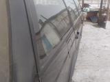 Volkswagen Passat 1993 годаfor1 400 000 тг. в Экибастуз – фото 2