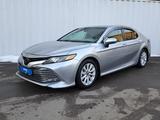 Toyota Camry 2019 года за 11 700 000 тг. в Алматы
