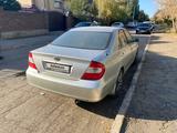 Toyota Camry 2004 годаүшін4 400 000 тг. в Астана – фото 3