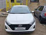 Hyundai i20 2023 годаfor8 200 000 тг. в Шымкент – фото 3