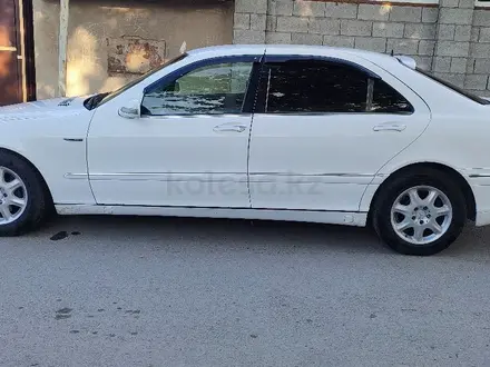 Mercedes-Benz S 320 1999 года за 2 800 000 тг. в Алматы – фото 2