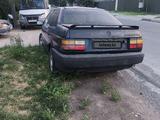 Volkswagen Passat 1992 года за 700 000 тг. в Шымкент