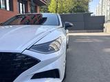 Hyundai Sonata 2022 года за 10 800 000 тг. в Алматы – фото 5
