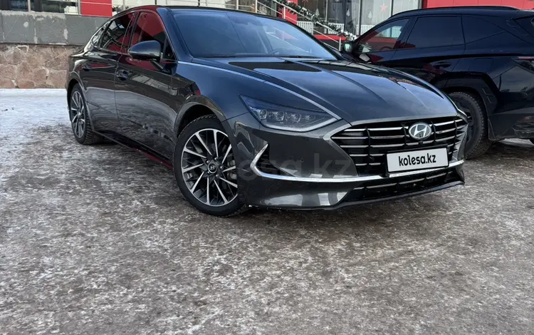 Hyundai Sonata 2020 года за 12 300 000 тг. в Астана