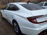 Hyundai Sonata 2022 годаүшін12 700 000 тг. в Усть-Каменогорск – фото 2