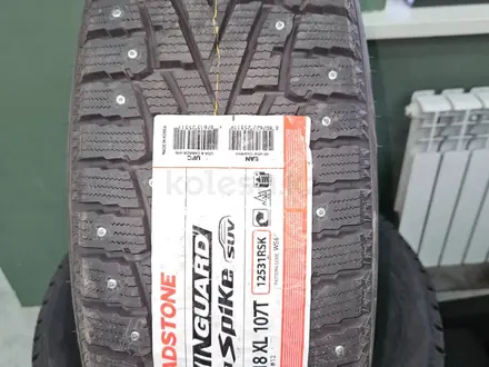 235/60R18 Rоadstone WinSpik Корея за 320 000 тг. в Астана