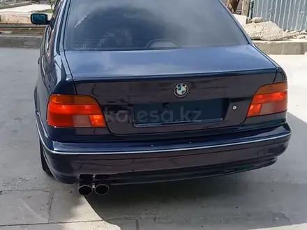 BMW 525 2000 года за 4 000 000 тг. в Алматы – фото 2