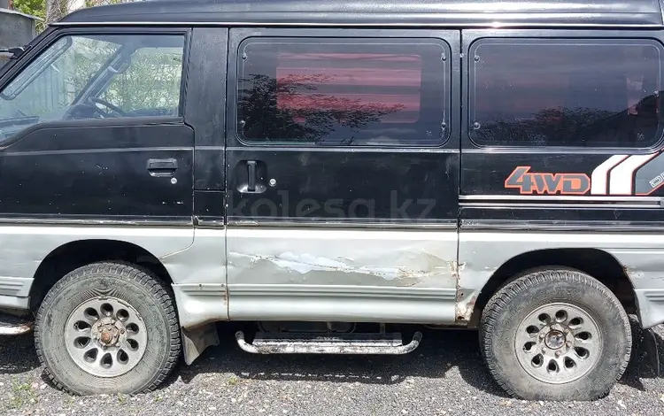 Mitsubishi Delica 1994 годаүшін600 000 тг. в Астана